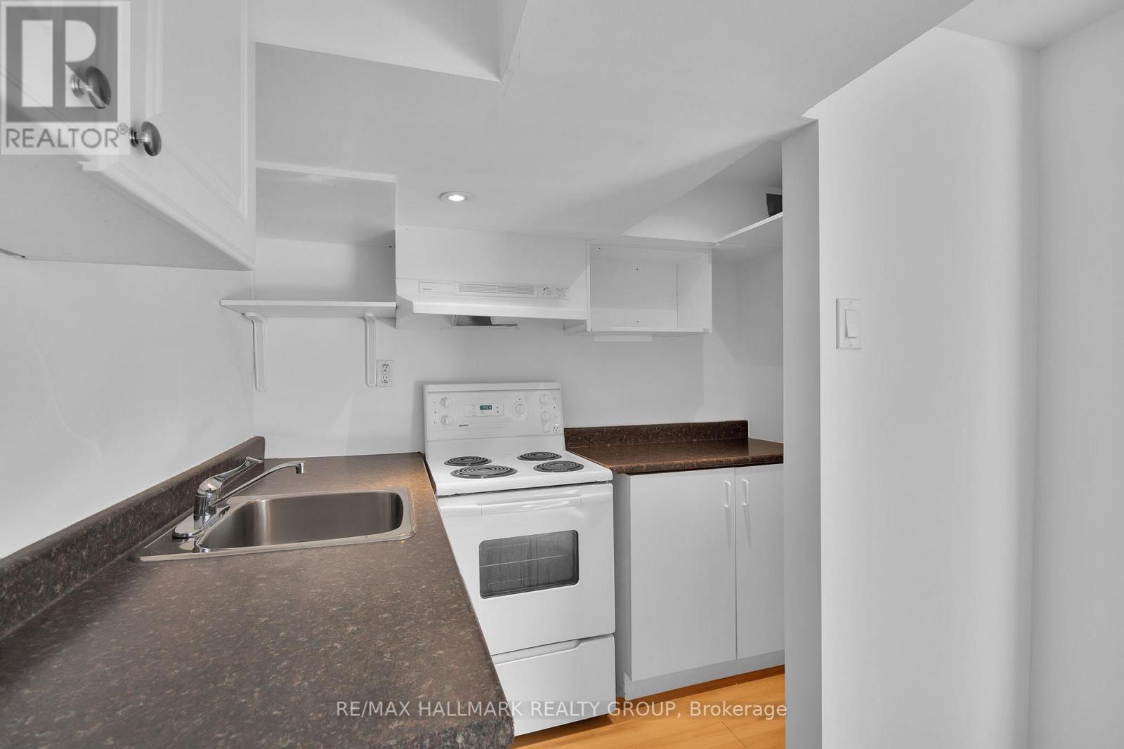 338 STONE QUARRY PRIVATE - 19