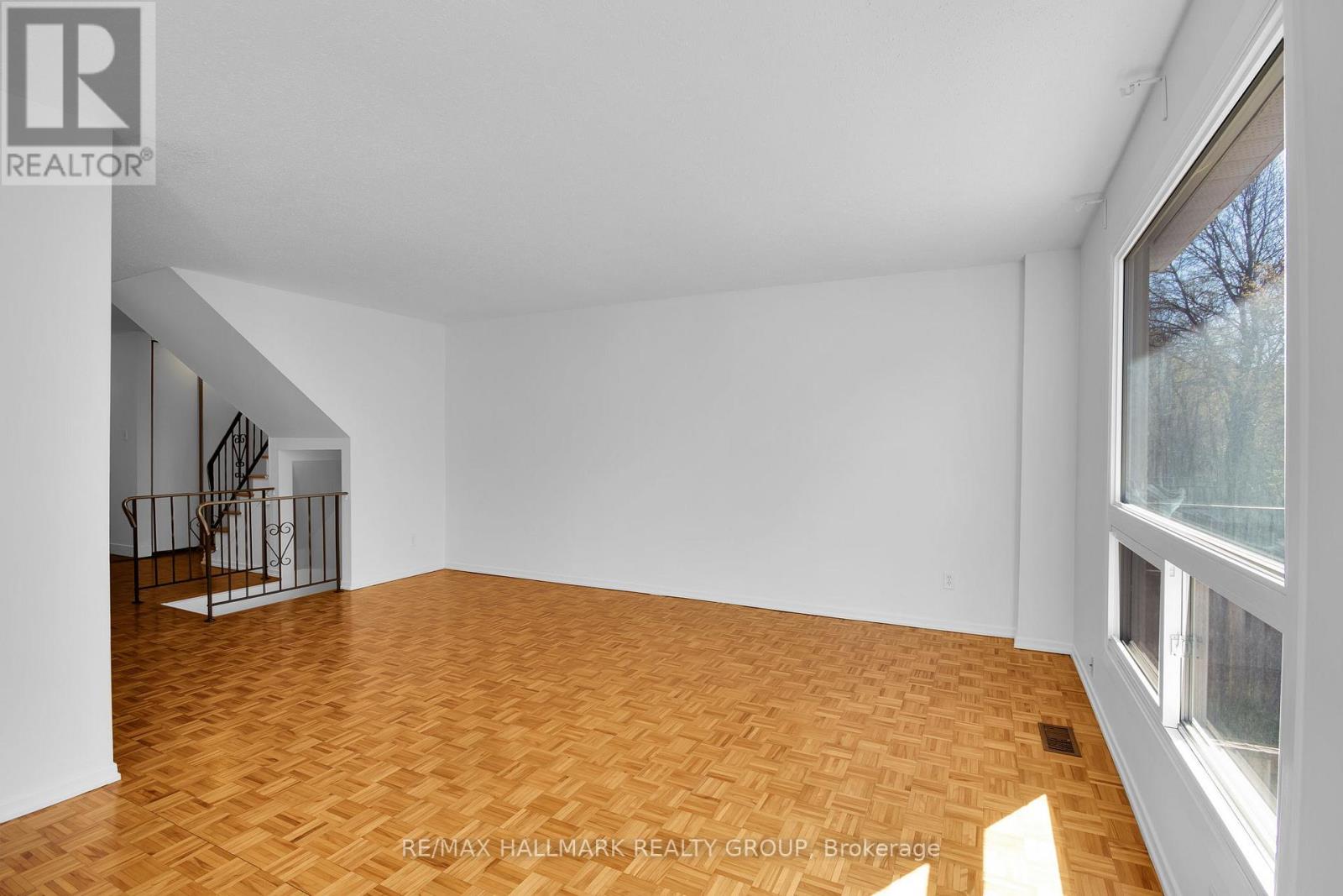 338 STONE QUARRY PRIVATE - 7
