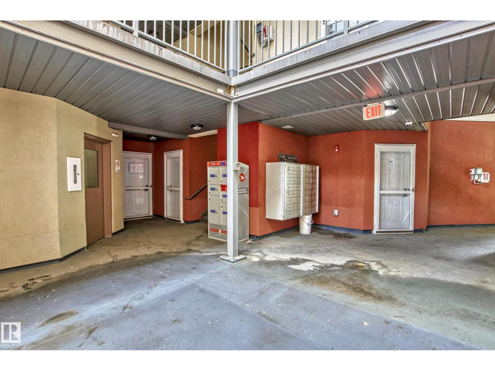 #115 10118 106 AV NW, Edmonton