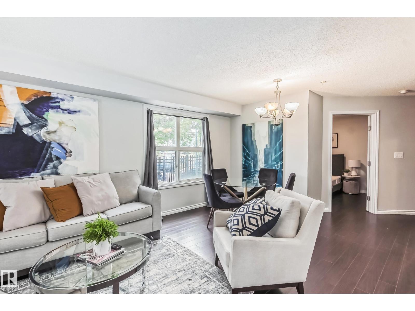 #115 10118 106 AV NW, Edmonton