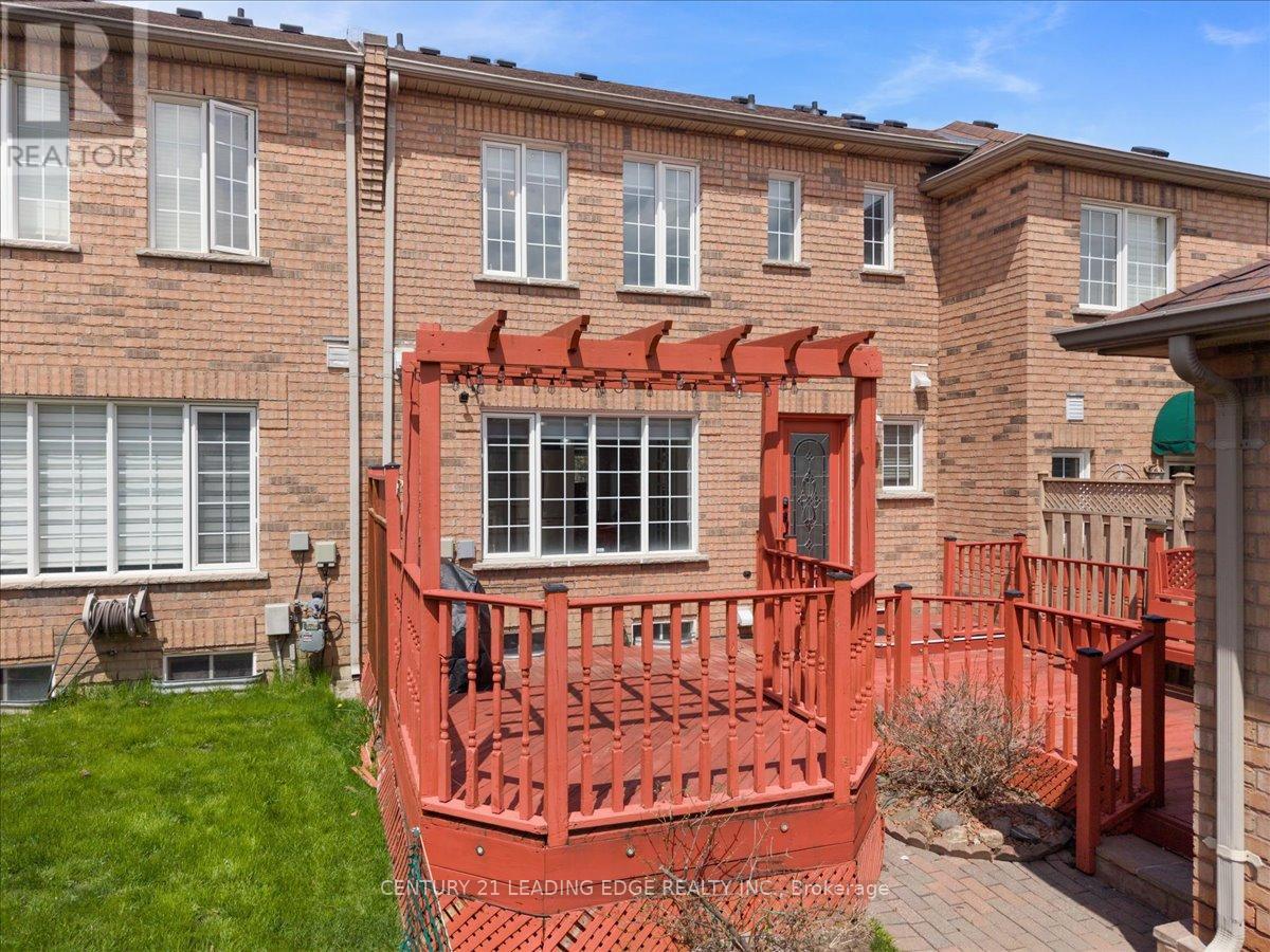 46 GEORGINA GATE - 30