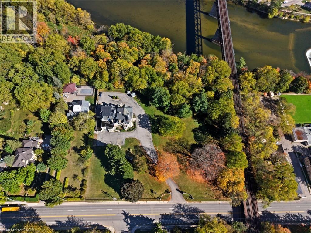 185 GRAND RIVER Street N, Paris, Ontario, N3L2N2 — Photo 6
