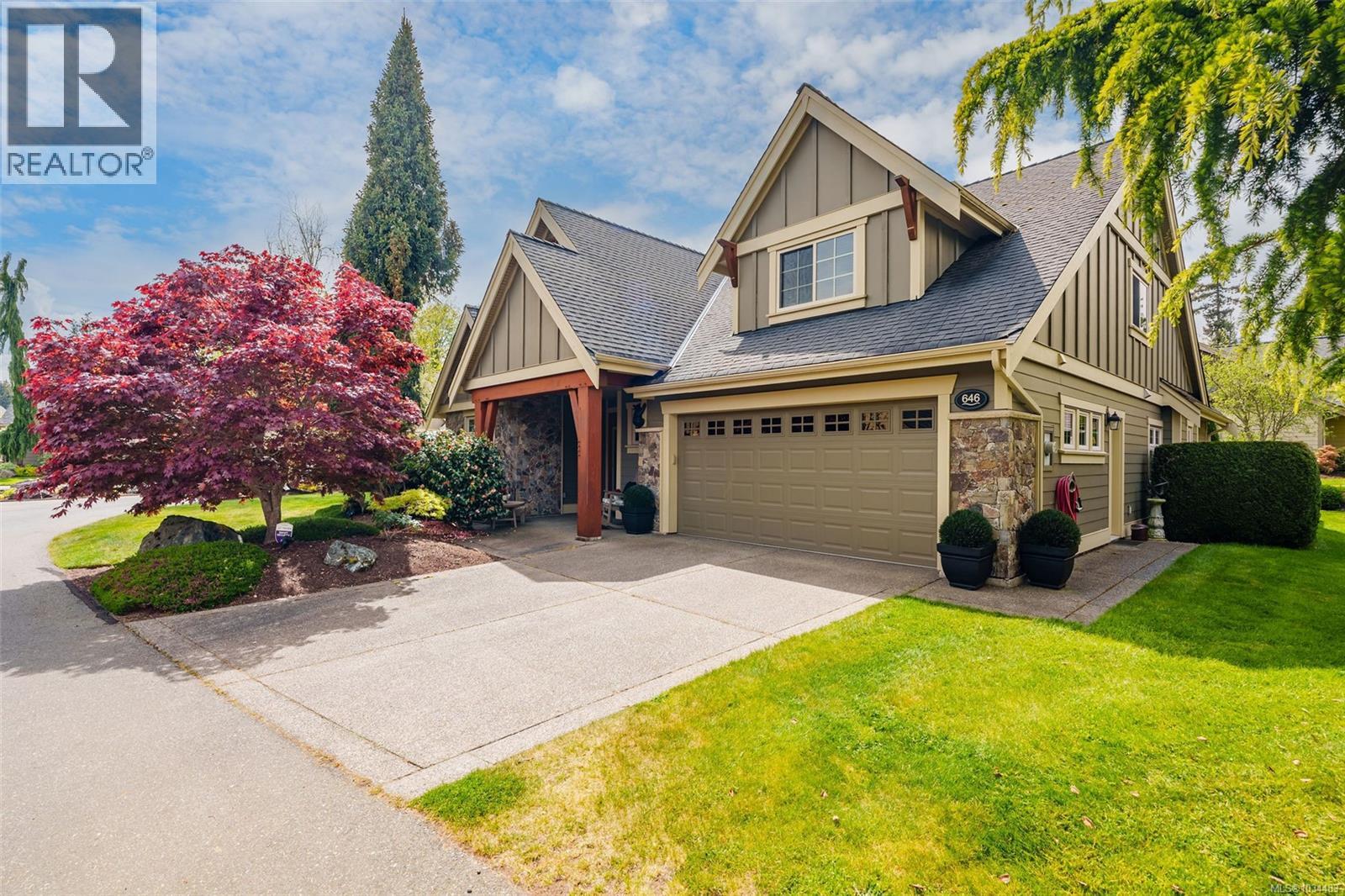 646 Eaglewood Crt - 2