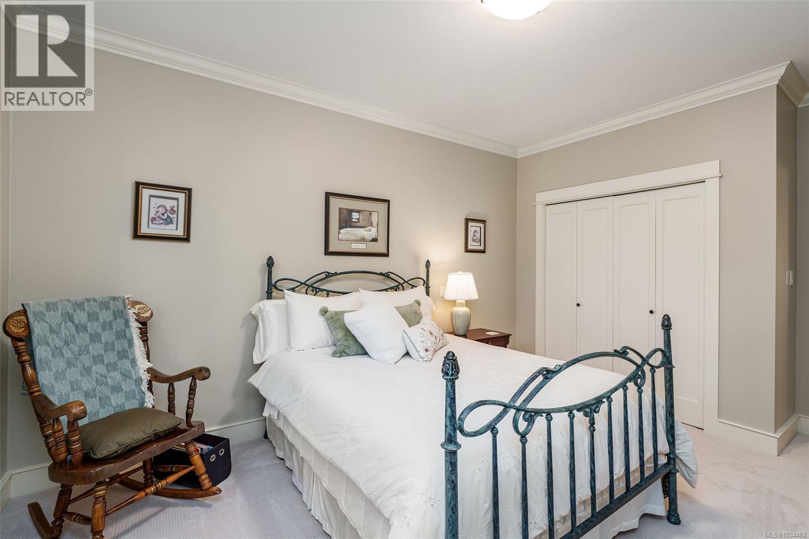 646 Eaglewood Crt - 39