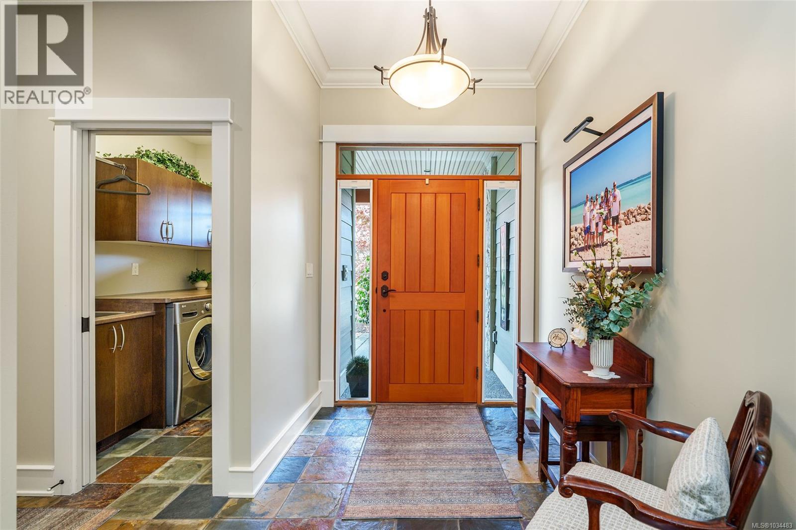 646 Eaglewood Crt - 7