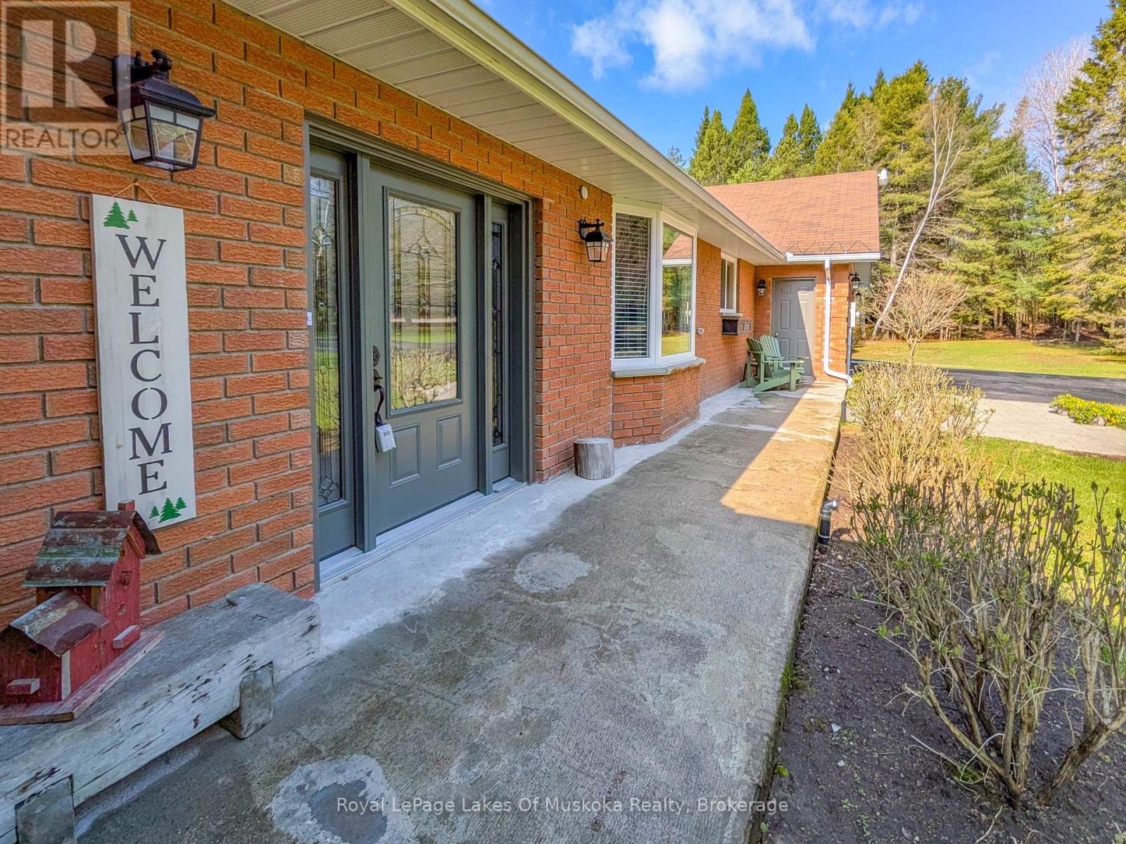 87 LANEIGE AVENUE — photo 6