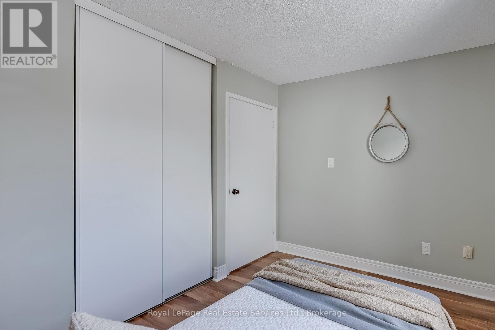 #24 2651 AQUITAINE AVENUE - 25