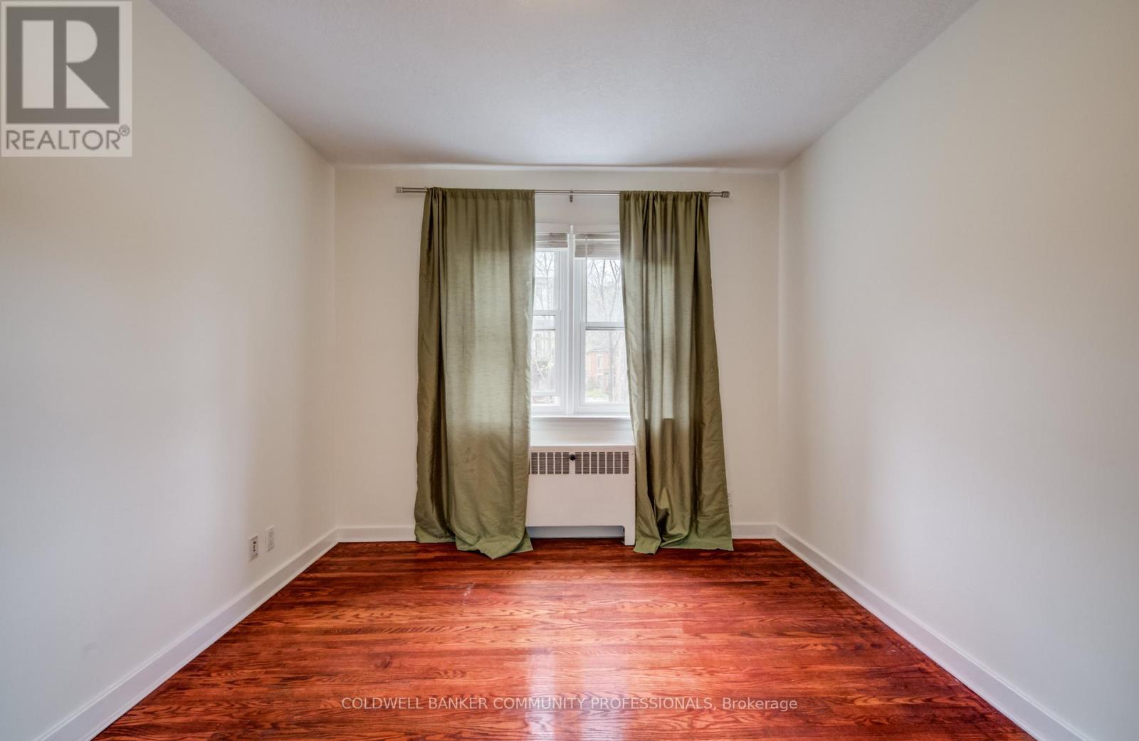 137 EMERALD STREET S - 13