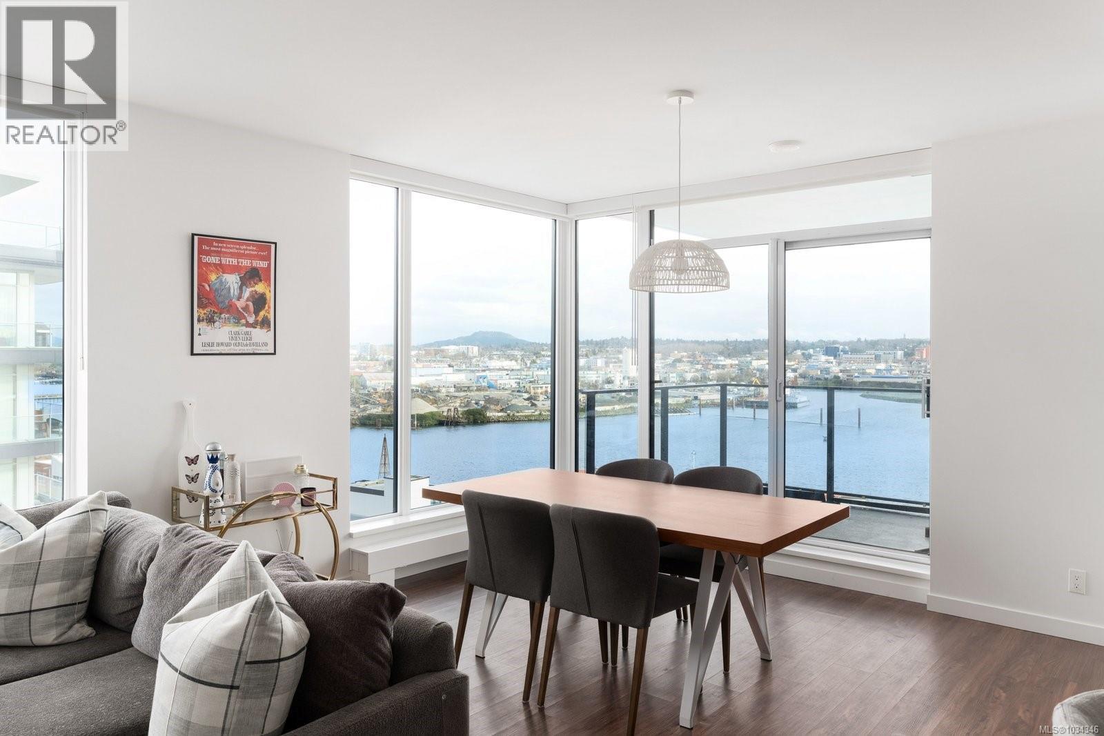 801 369 Tyee Road, Victoria