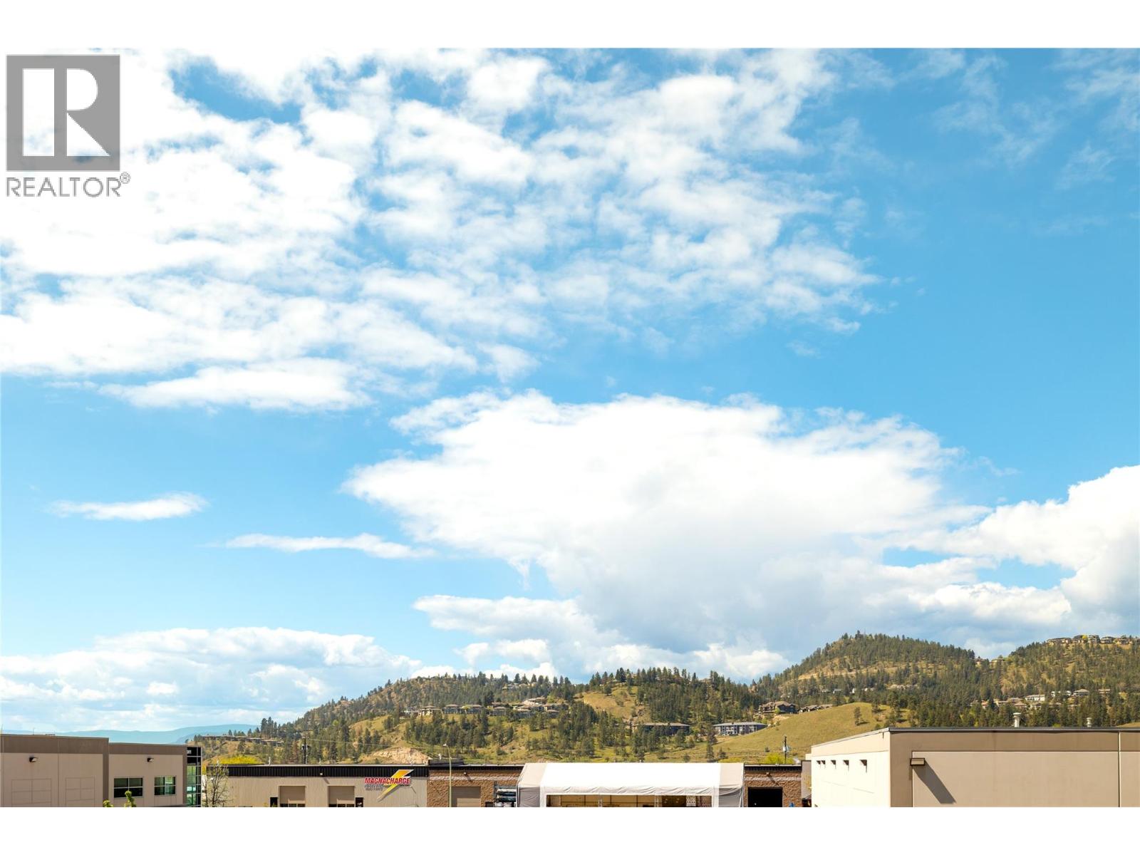 940 Mayfair Road, Kelowna
