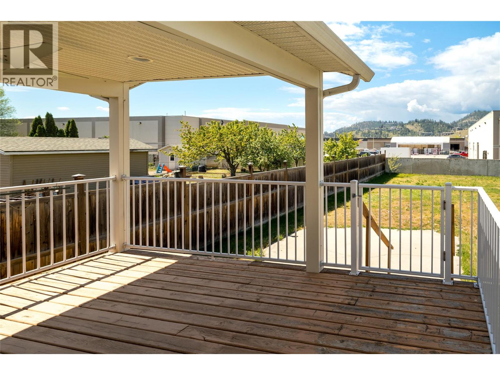 940 Mayfair Road, Kelowna