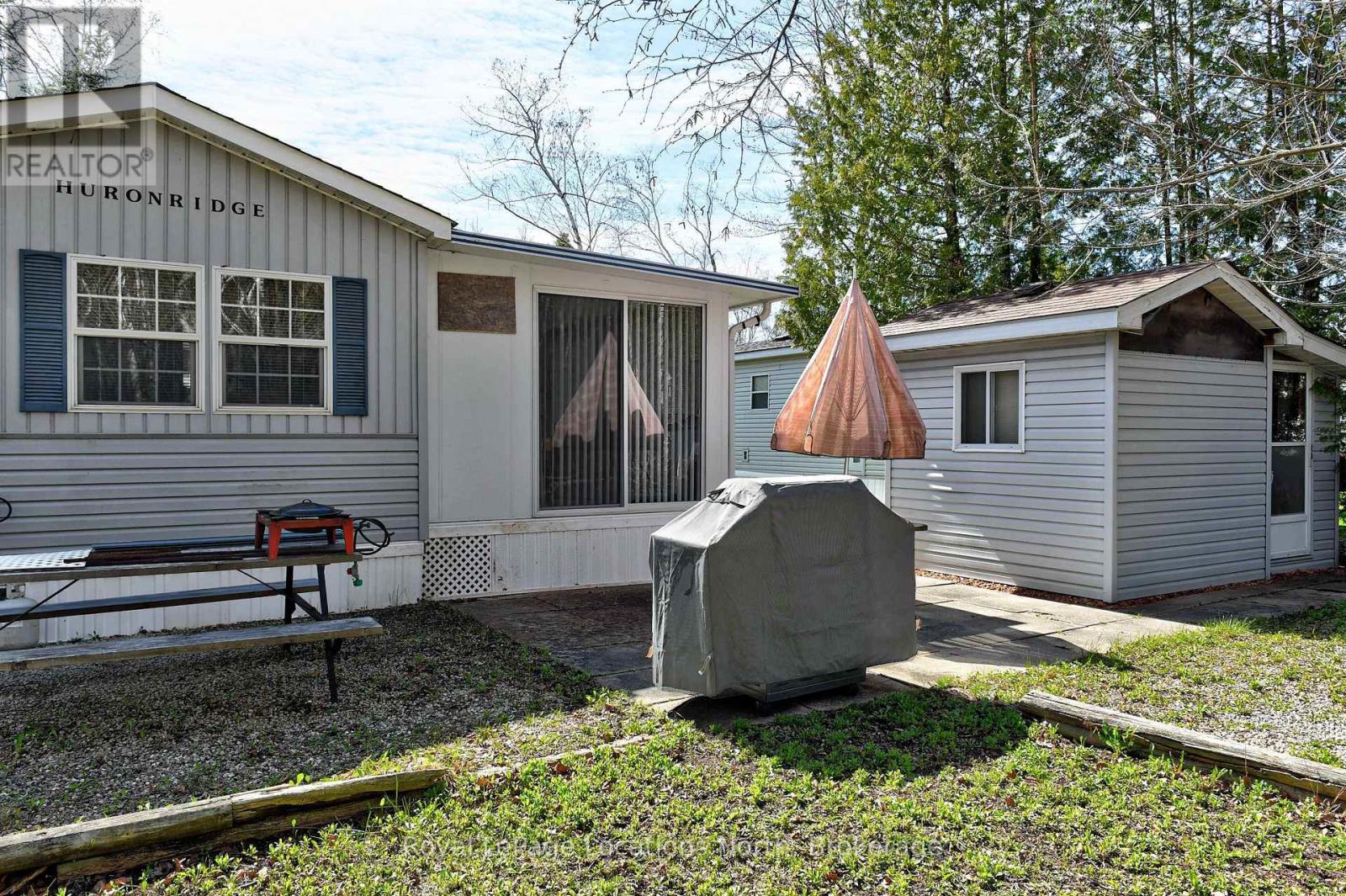 2 WASAGA PINES LANE E - 17