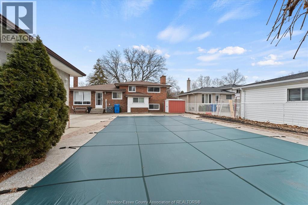 1116 SUMACH CRESCENT - Image 31