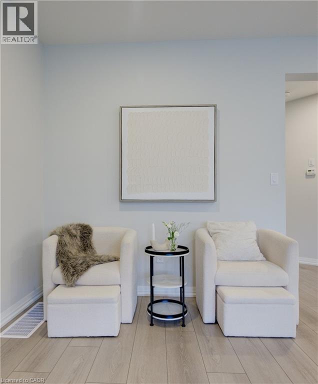 36 ALICIA Crescent - 11