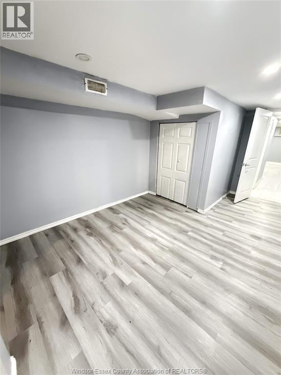 1043 BRUCE AVENUE Unit# LOWER, Windsor, Ontario, N8A4Y1 — Photo 11