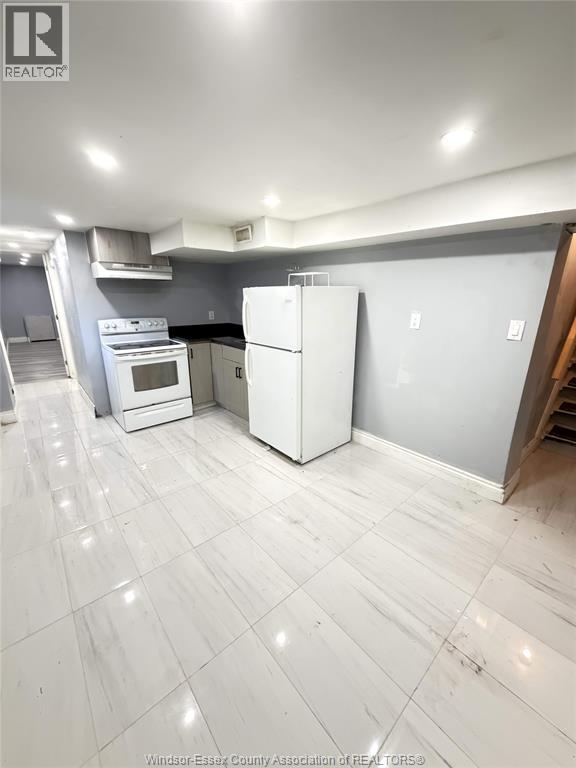 1043 BRUCE AVENUE Unit# LOWER, Windsor, Ontario, N8A4Y1 — Photo 5