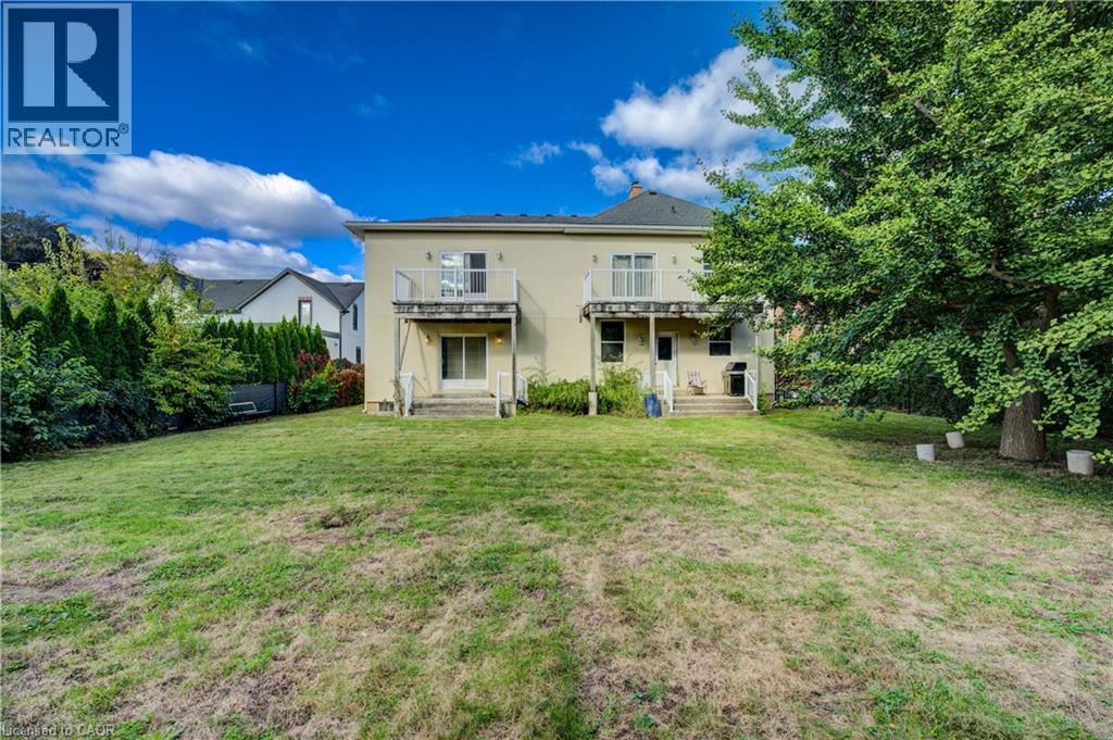 7 ROBINSON Street S, Grimsby, Ontario, L3M3C5 — Photo 40