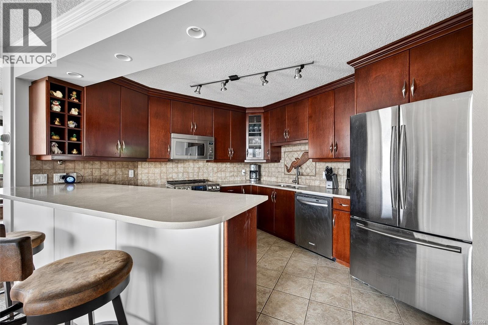 504 225 Belleville Street, Victoria