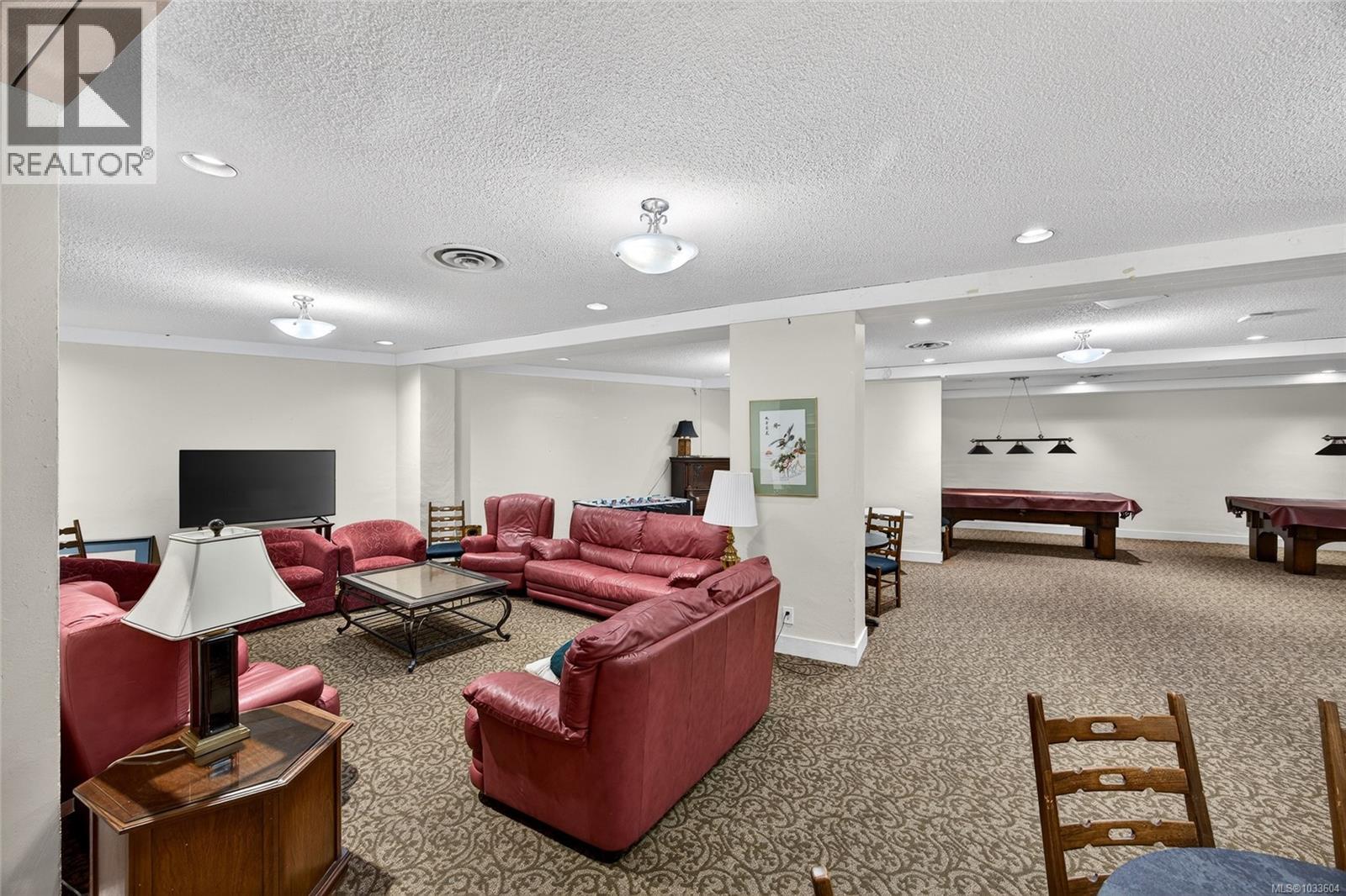 #504 225 Belleville St - 54