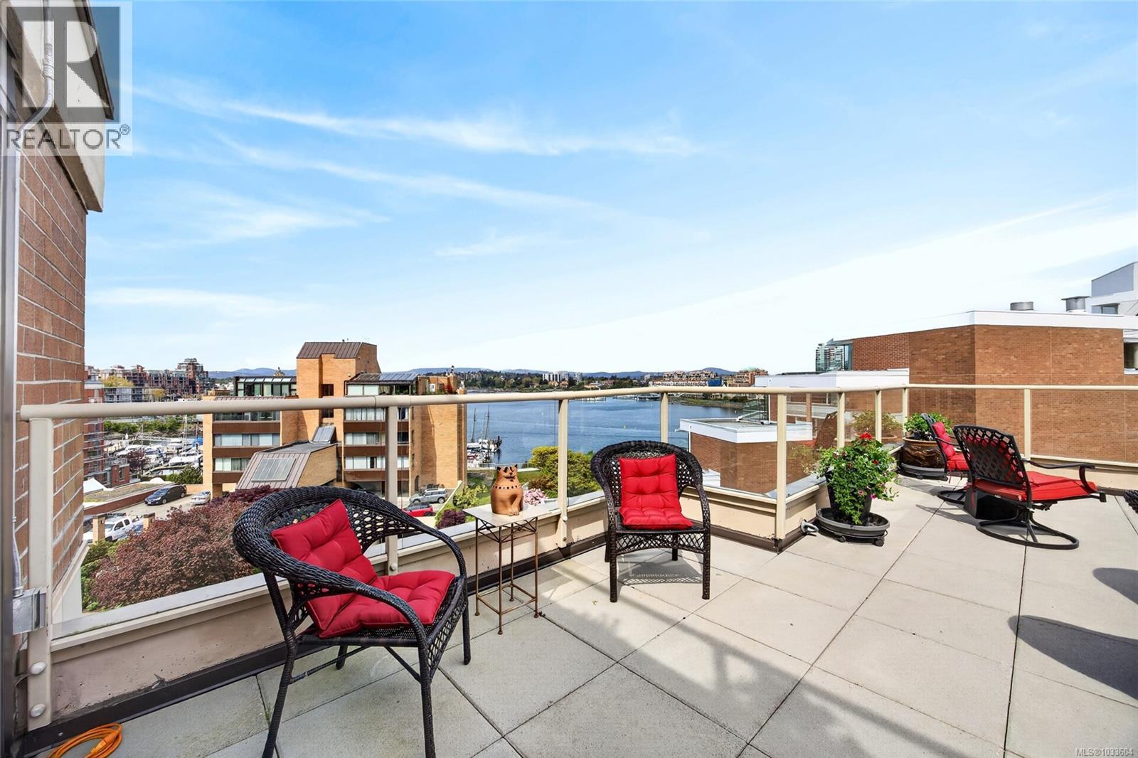 504 225 Belleville Street, Victoria