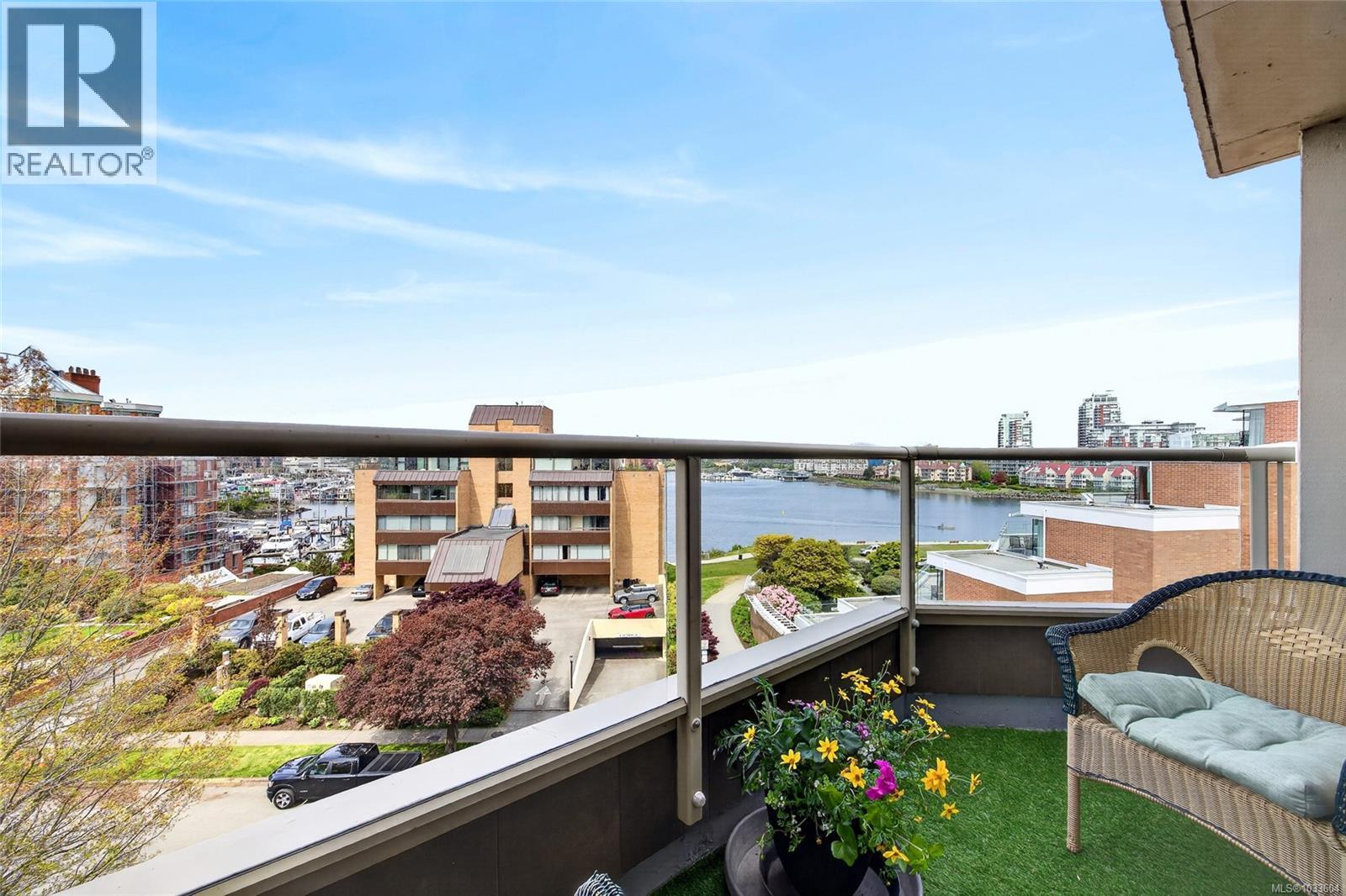 504 225 Belleville Street, Victoria