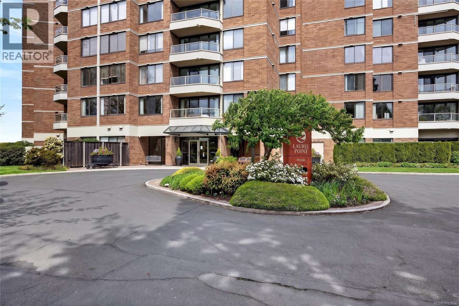 #504 225 Belleville St - 10