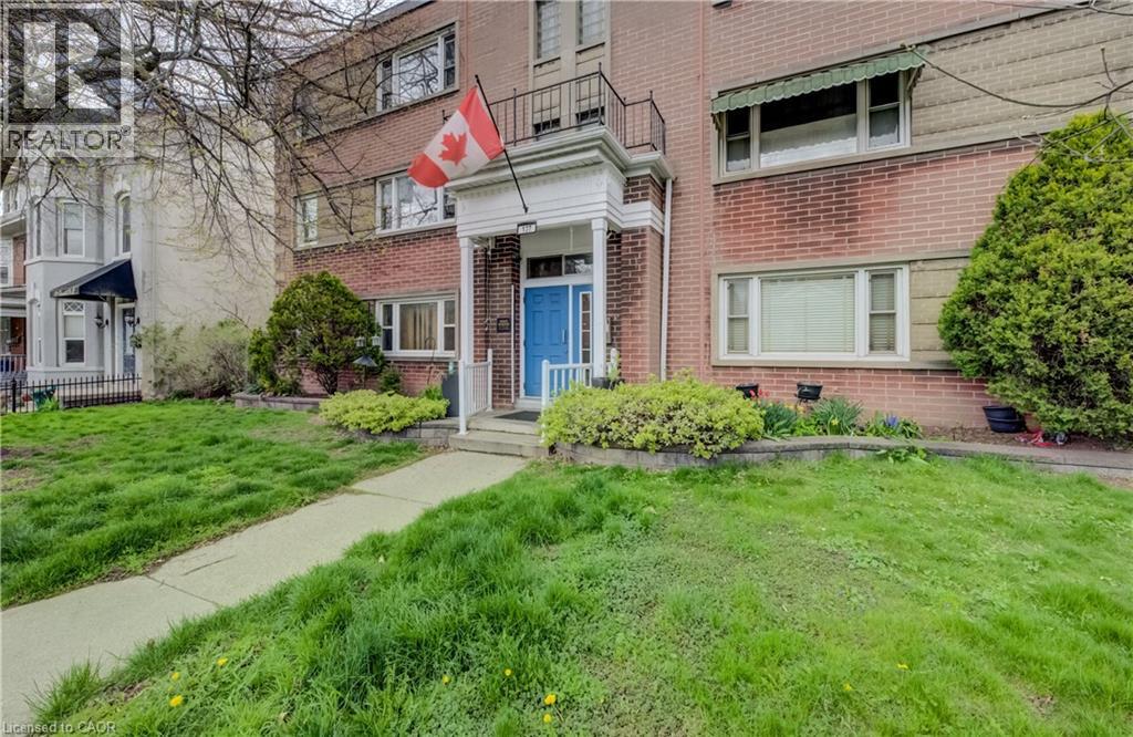 #25 137 EMERALD Street S - 19