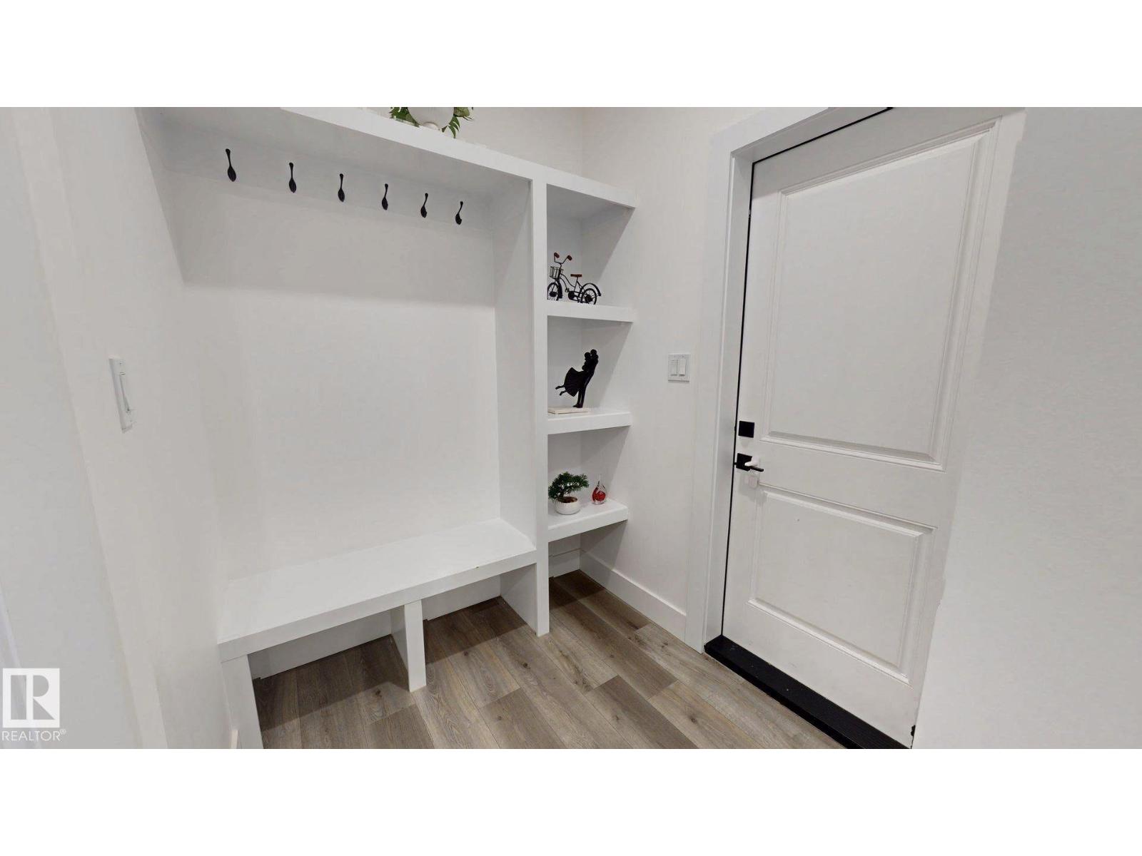 6227 19 ST NE - 8