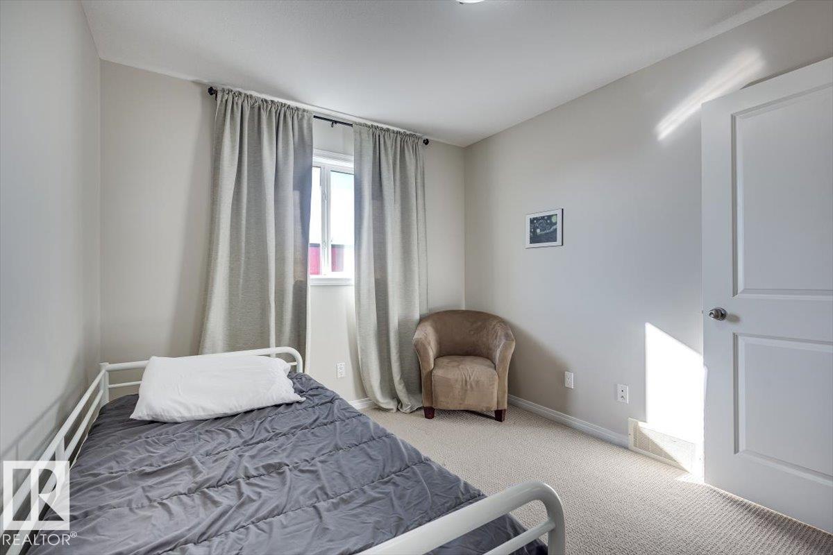 #111 50 Lucky PL - 27