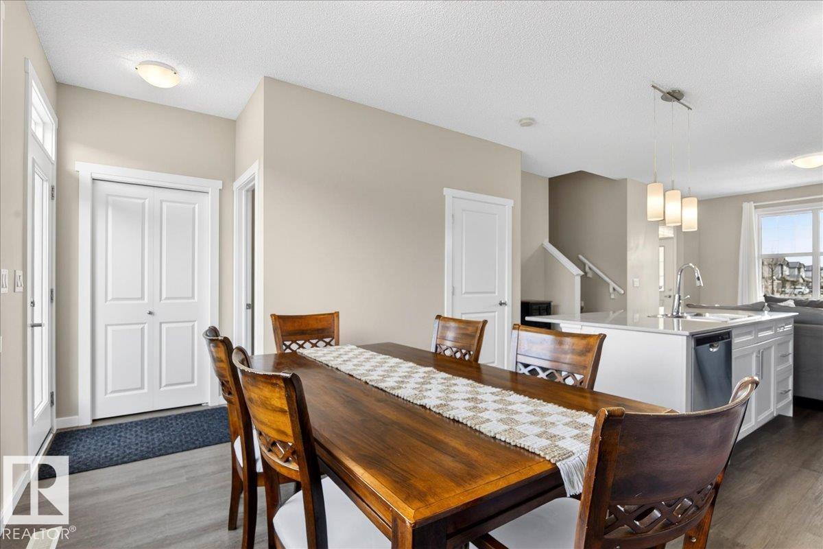 2282 GLENRIDDING BV SW, Edmonton