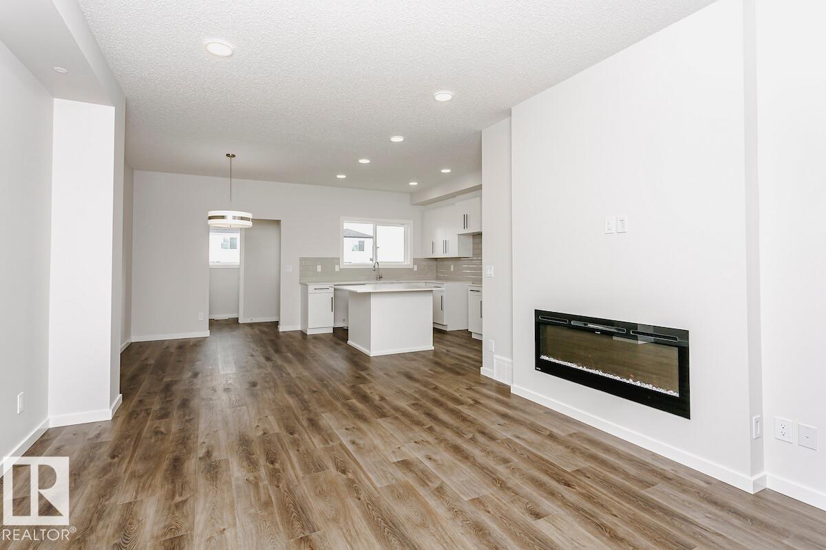 18109 73A ST NW, Edmonton
