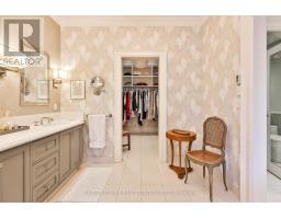 17 Elm Avenue, Toronto, ON M4W1M9 Photo 24