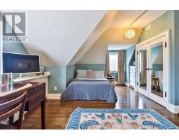 17 Elm Avenue, Toronto, ON M4W1M9 Photo 34