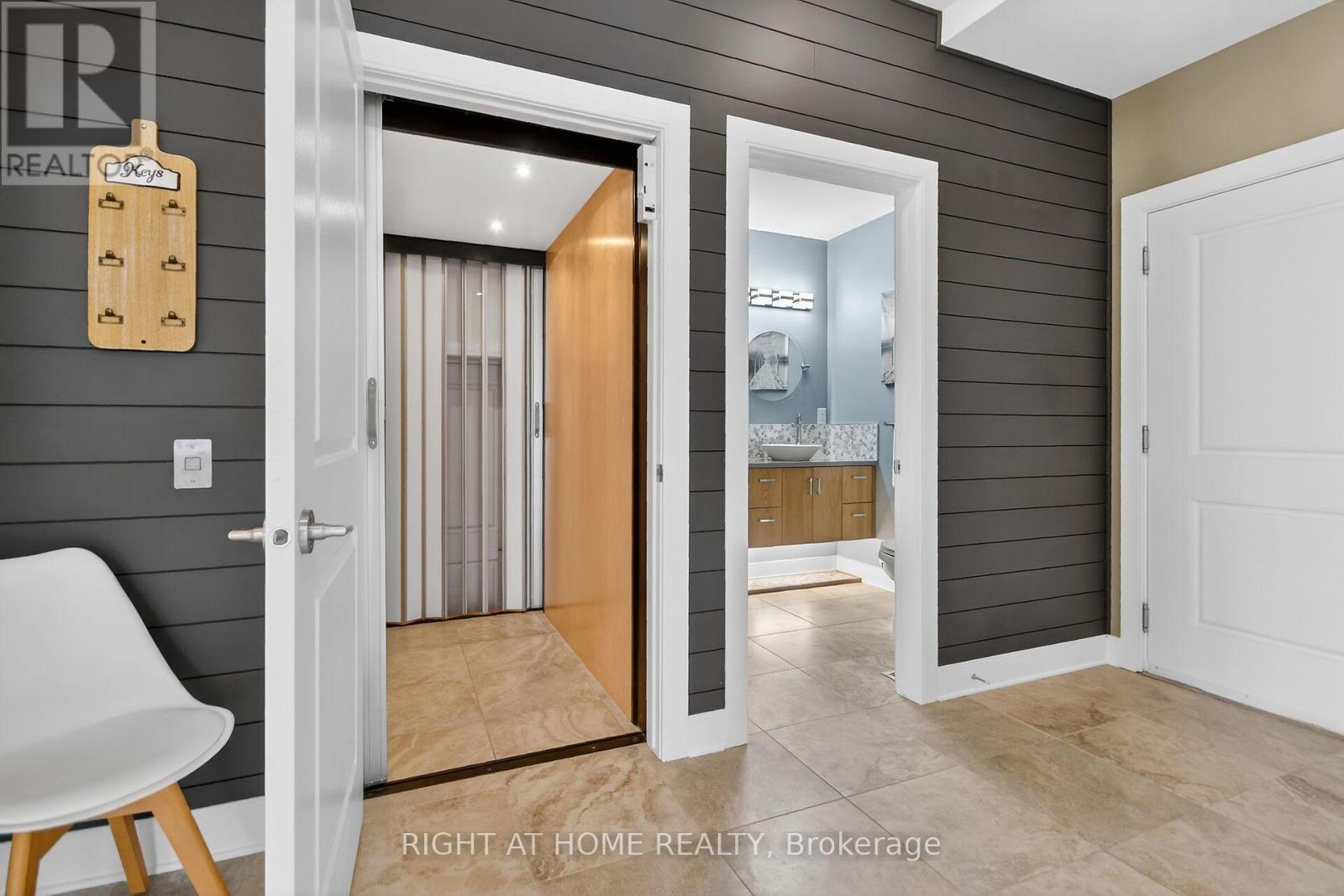 105 RAVENVIEW WAY - 15