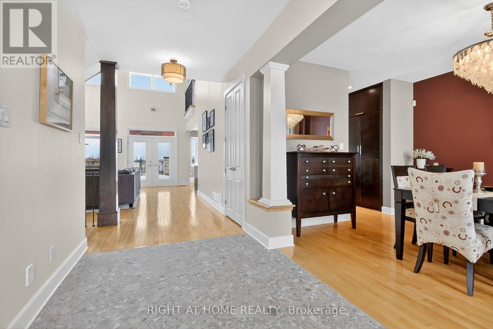 105 RAVENVIEW WAY - 4