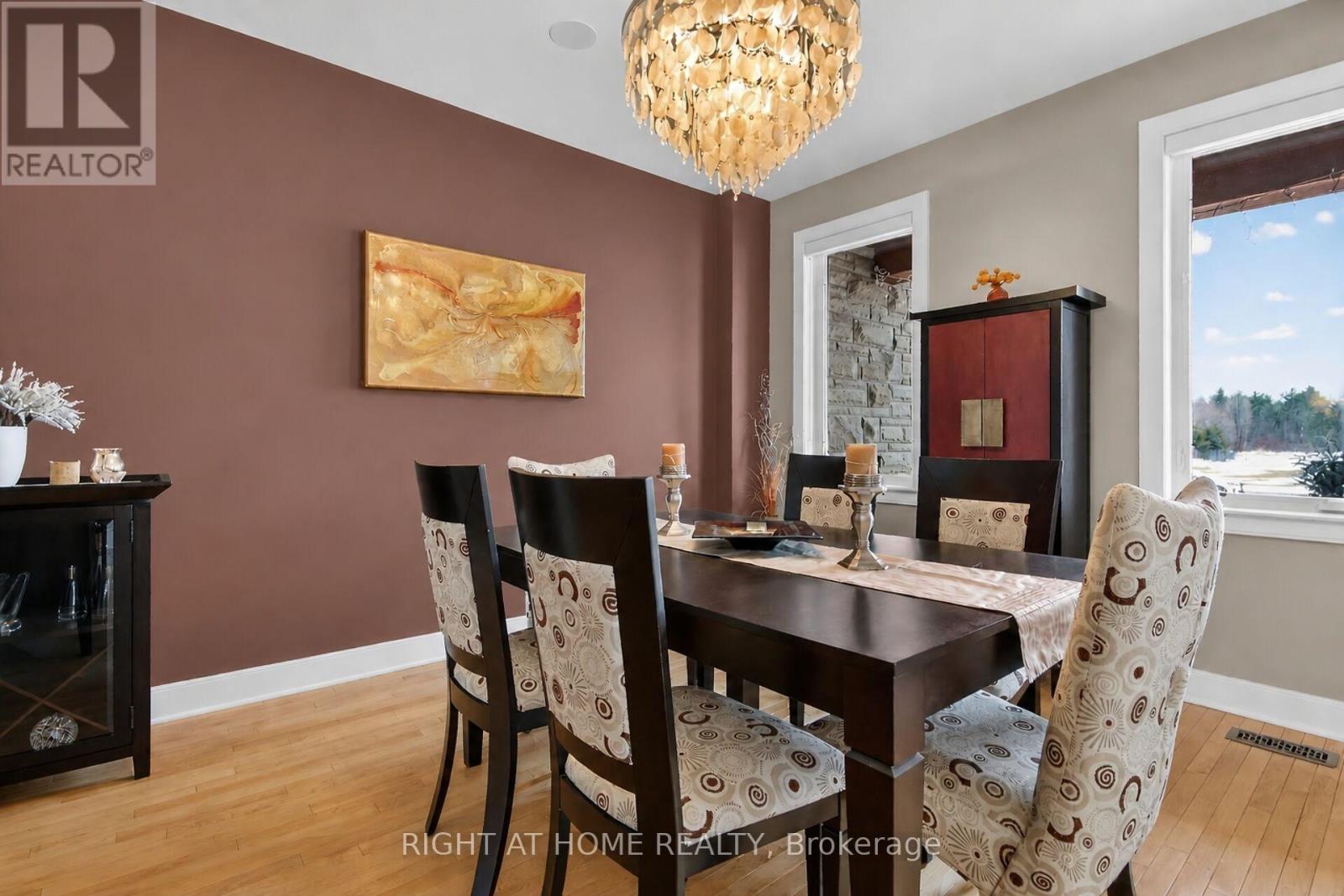 105 RAVENVIEW WAY - 5