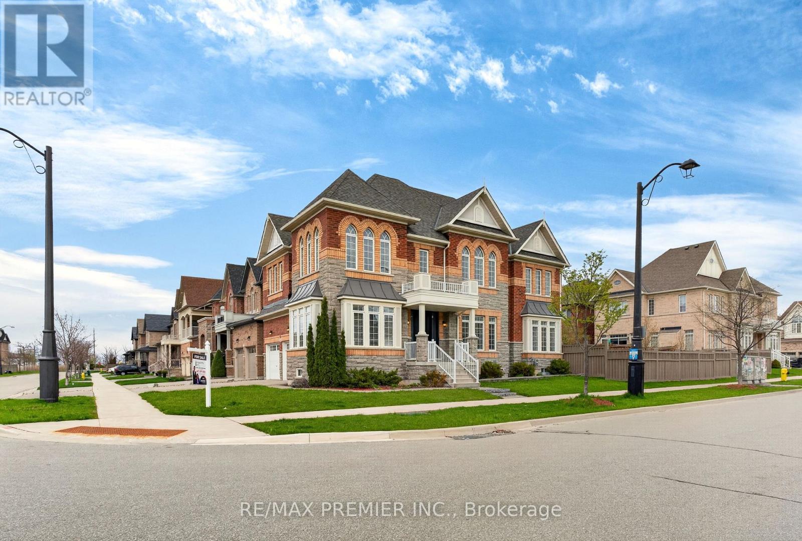 featured-img