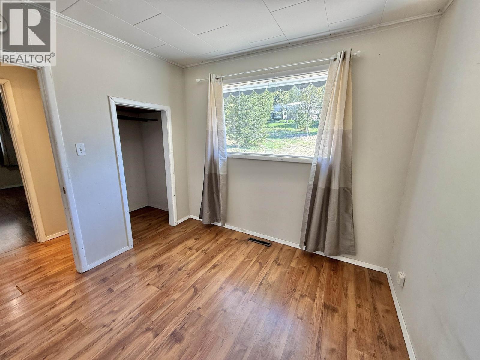 284 SCOTT ROAD - 19