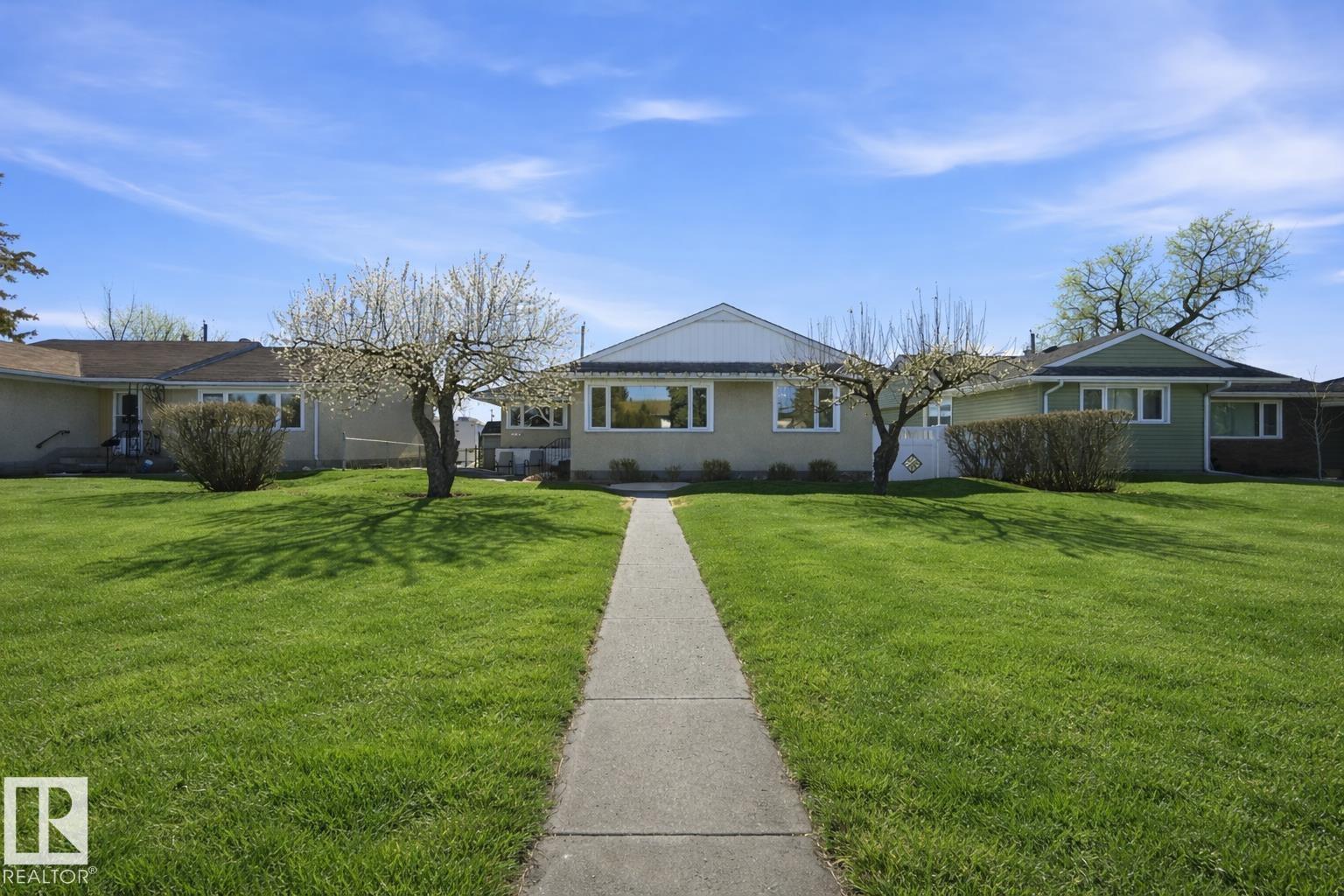7719 71 AV NW, Edmonton