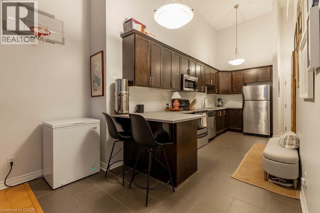 80 KING WILLIAM Street Unit# 112, Hamilton, Ontario, L8R0A1 — Photo 5