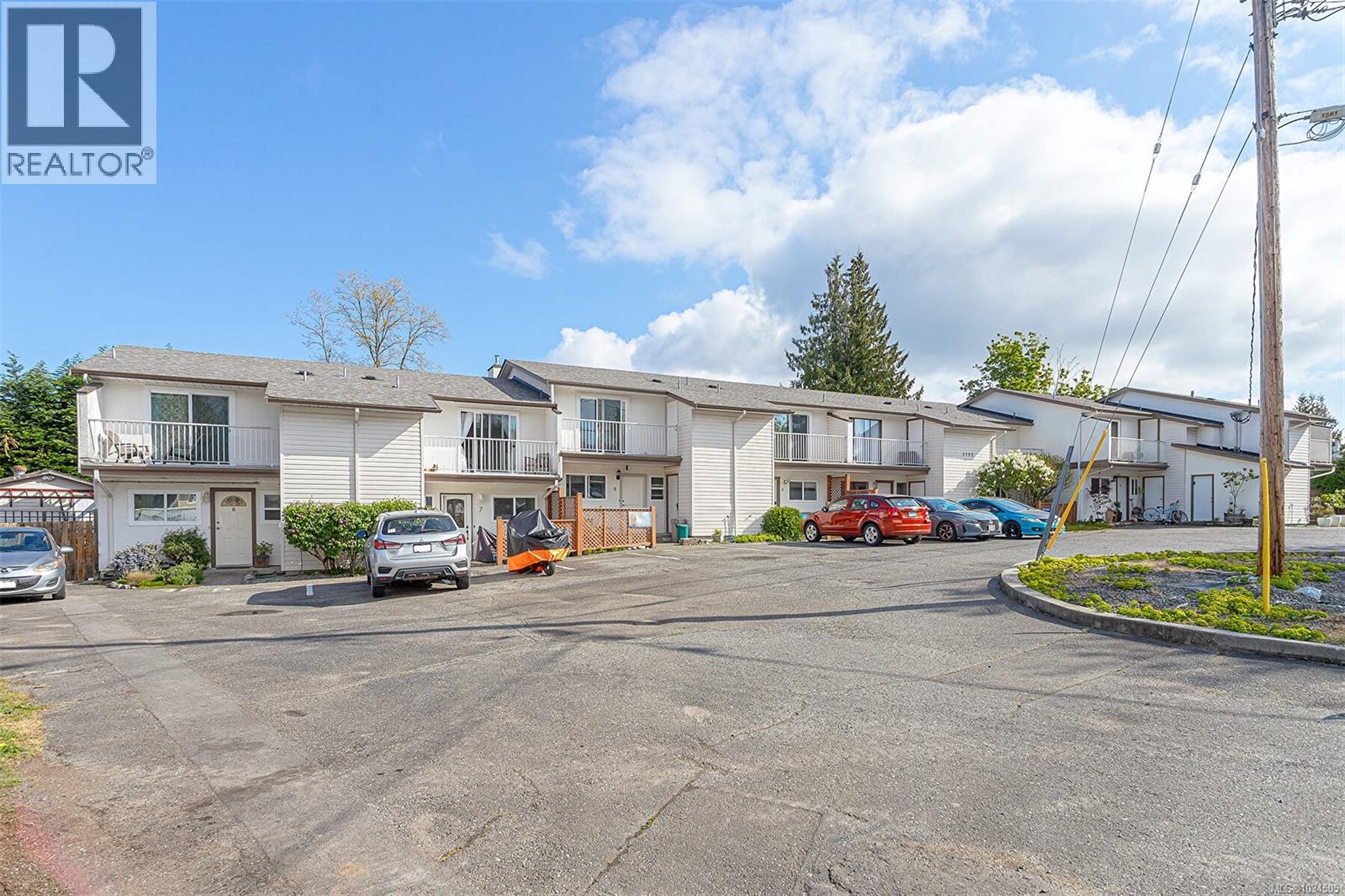 #3 1195 Stuart Pl - Image 3