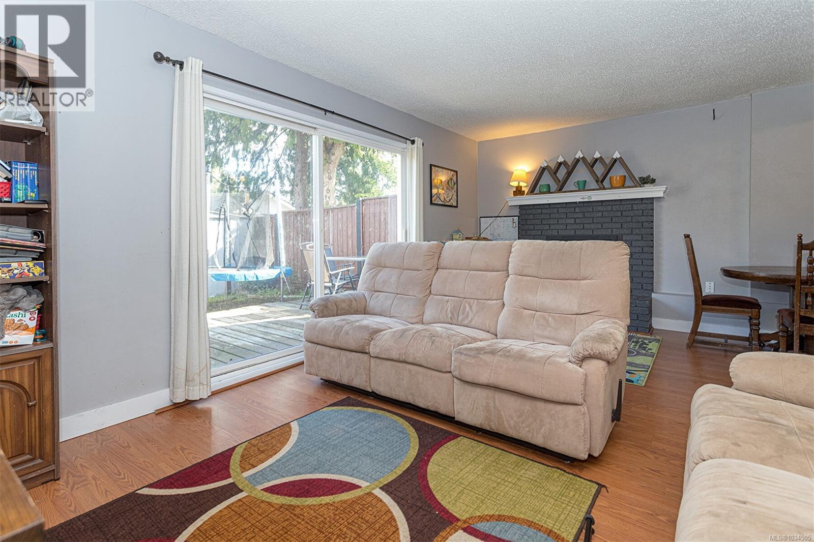 #3 1195 Stuart Pl - 9