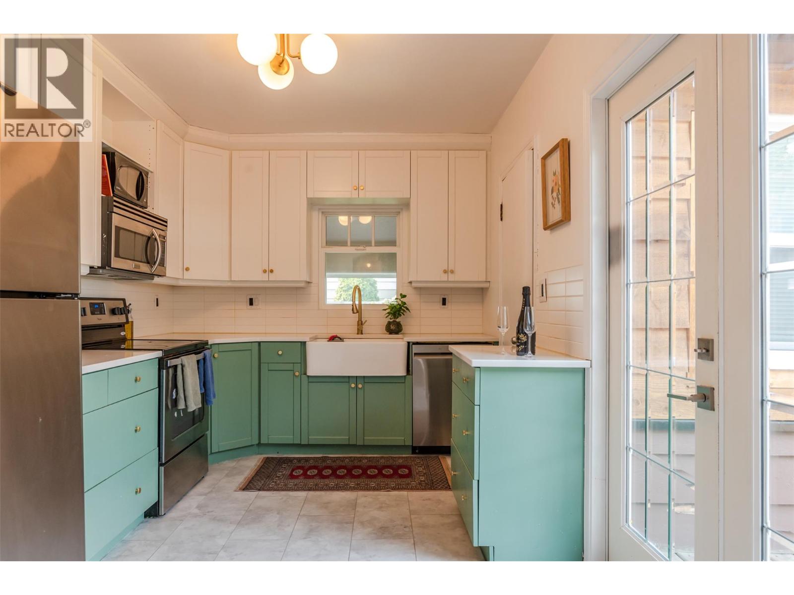 1045 Manitoba Street, Penticton