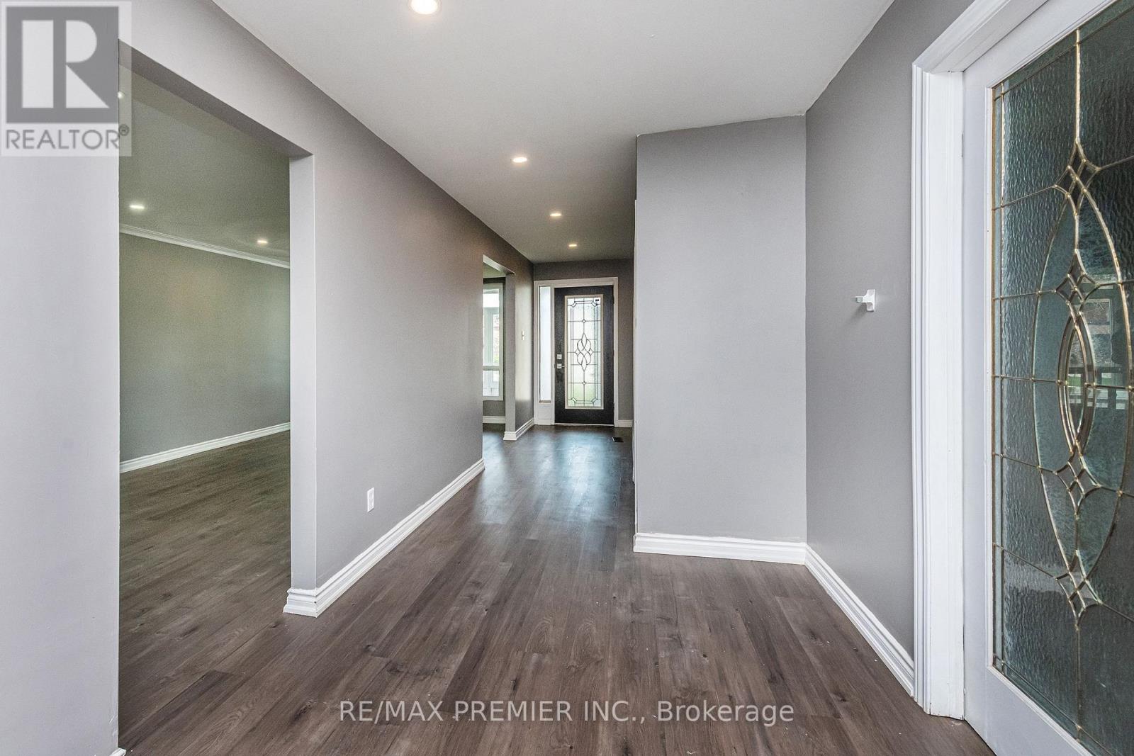 43 JULES AVENUE - 4