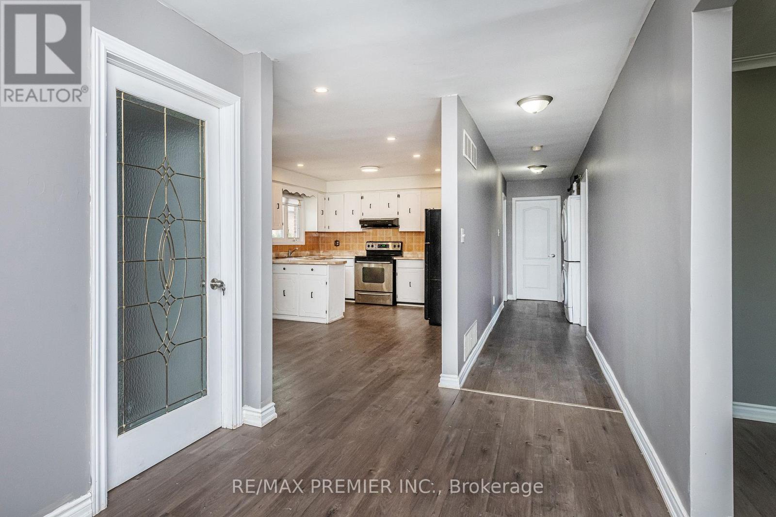 43 JULES AVENUE - 5