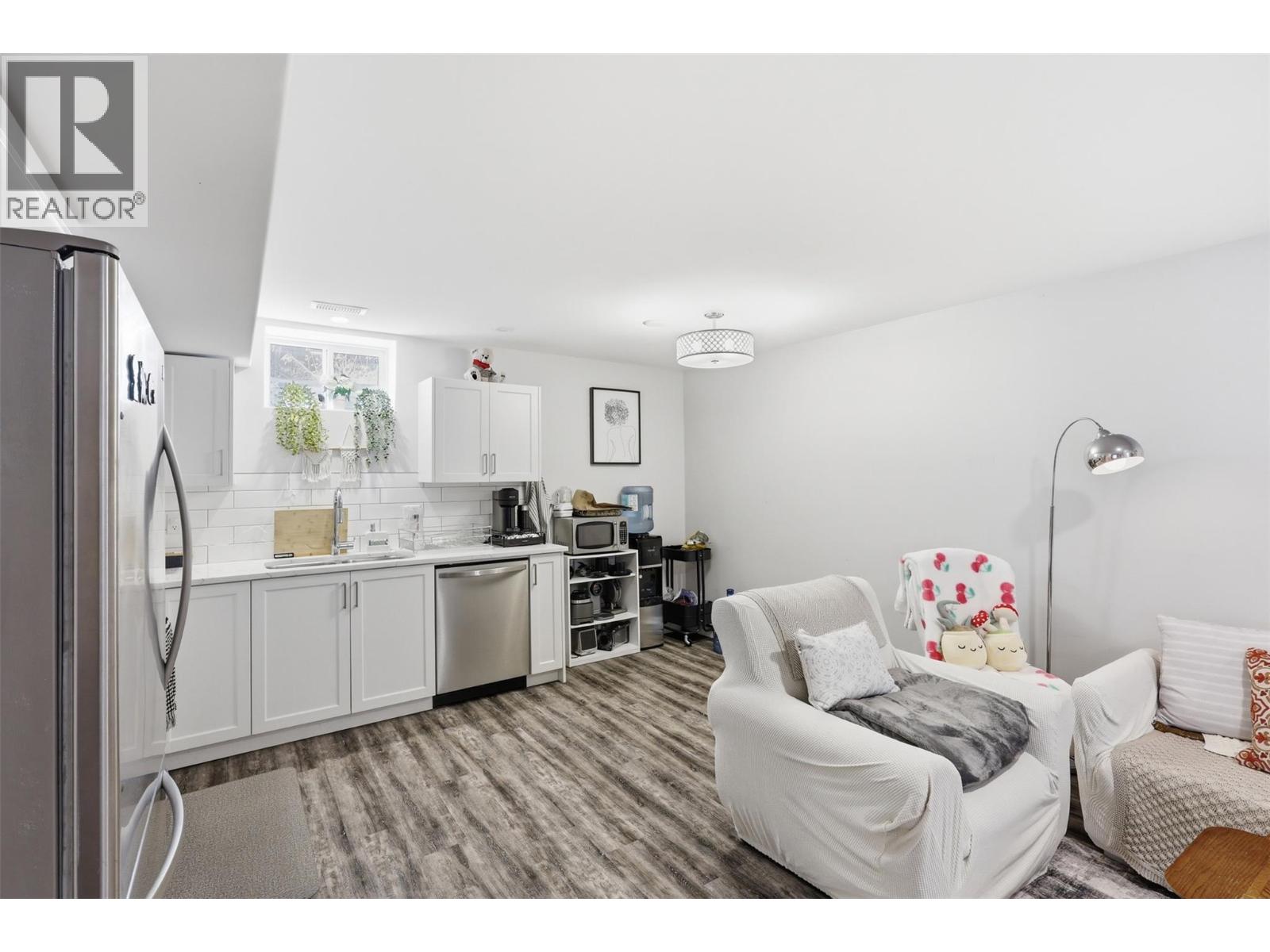 827 BRAMBLE Place - 35