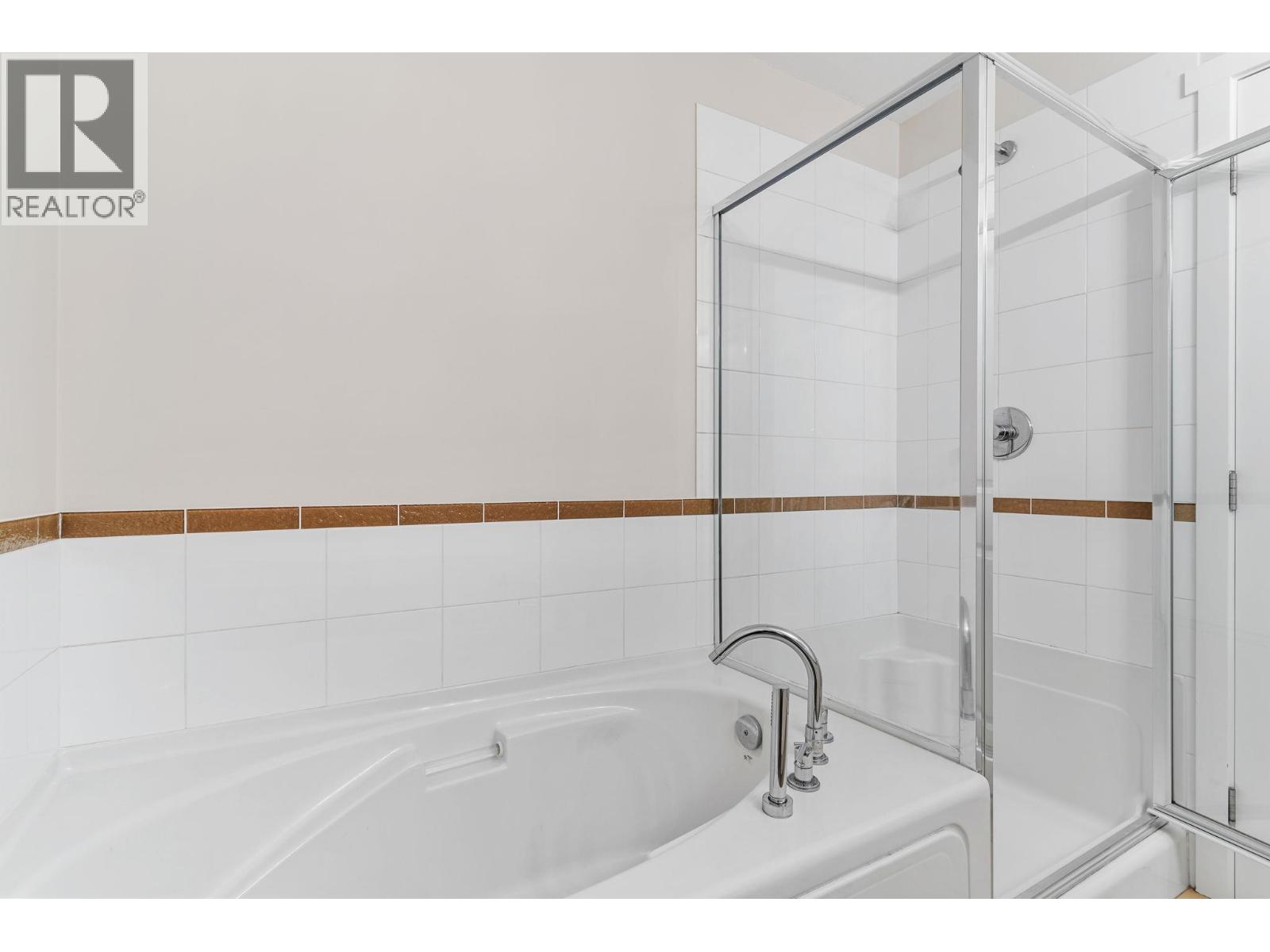 1350 Ridgeway Drive Unit# 202, Kelowna