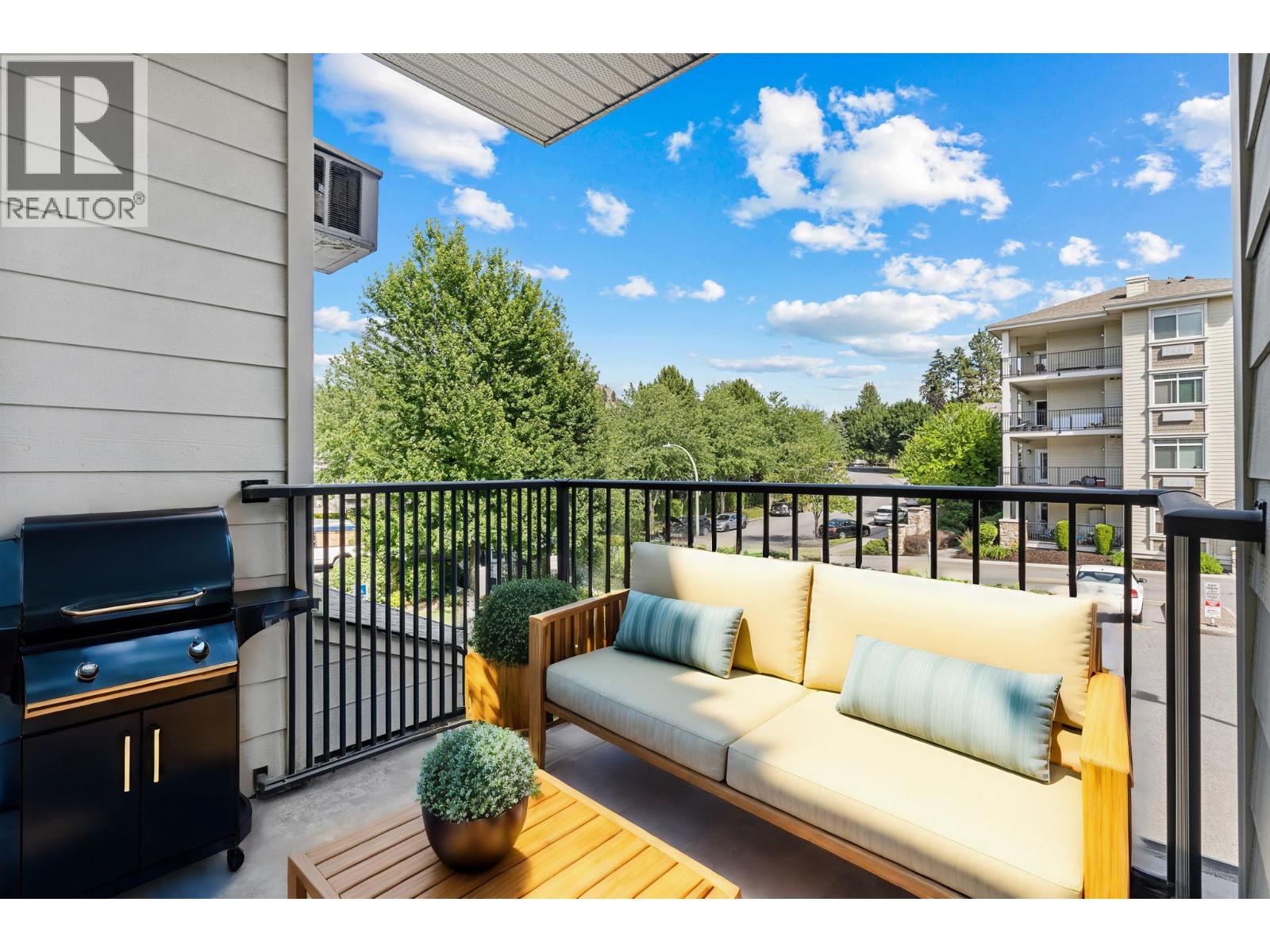 1350 Ridgeway Drive Unit# 202, Kelowna
