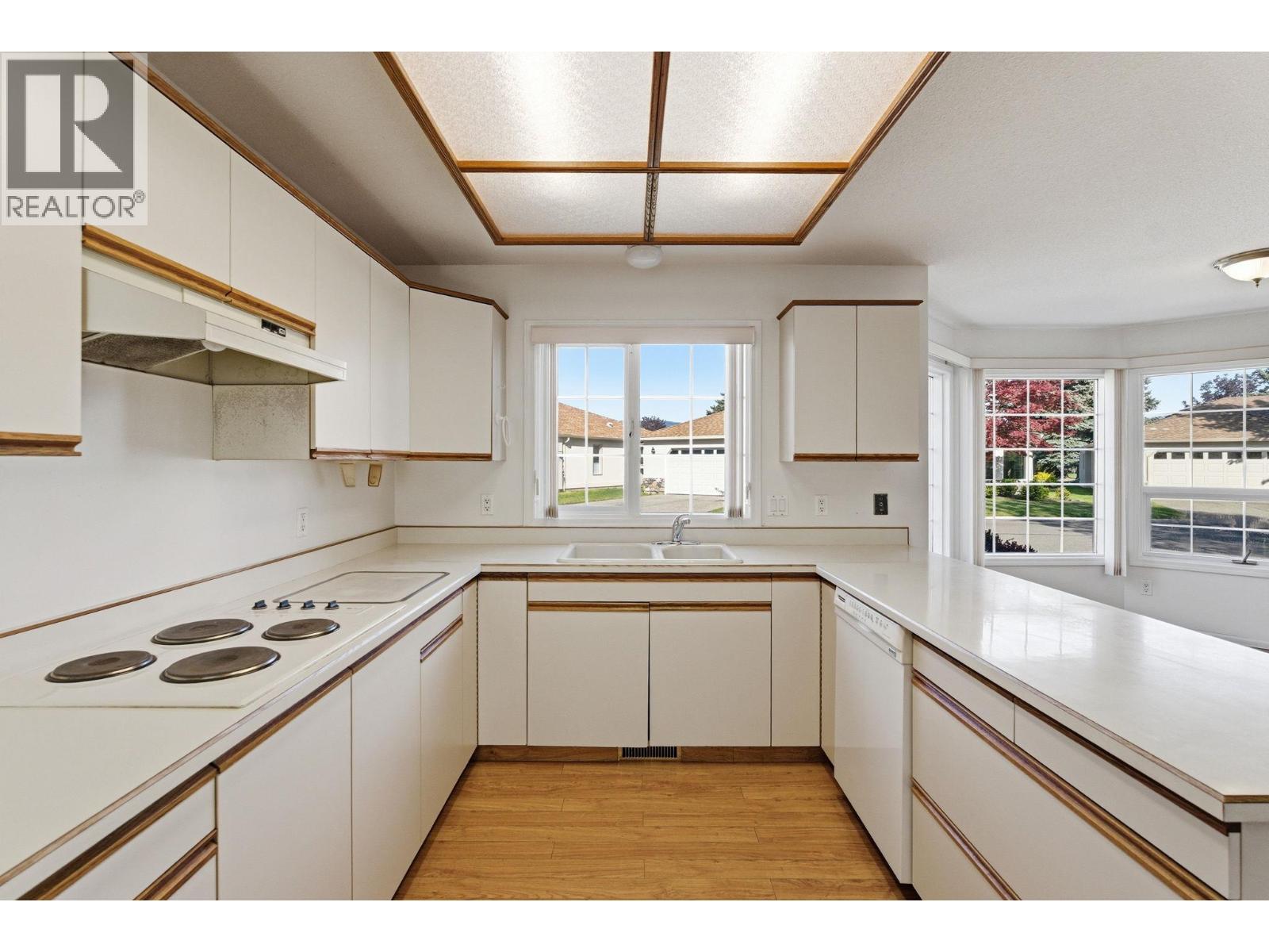 #36 1201 Cameron Avenue - 15