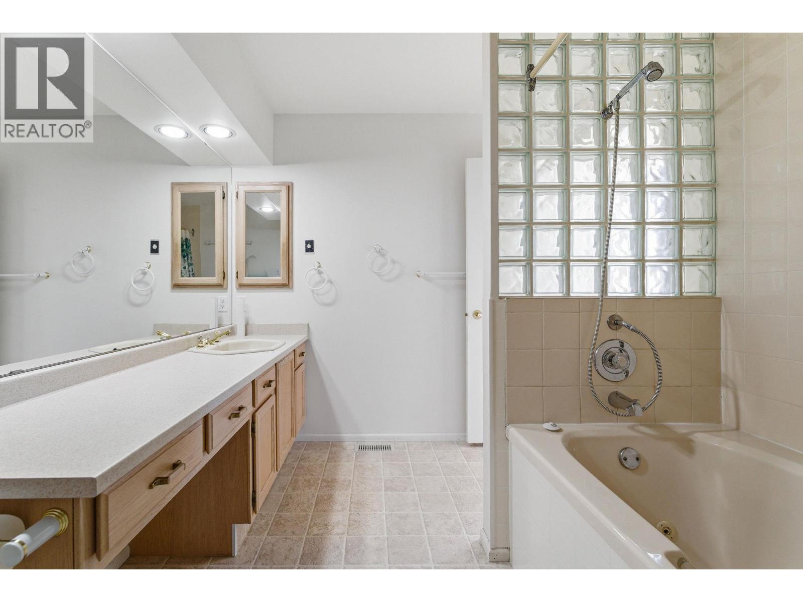 1201 Cameron Avenue Unit# 36, Kelowna